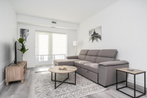 30 University Cr, 104
